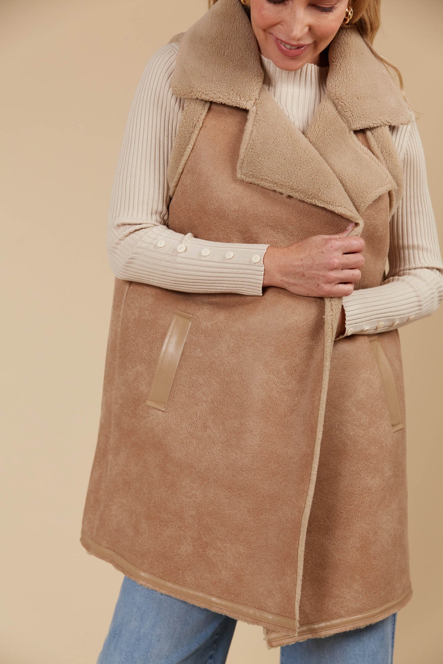 Eris Vest