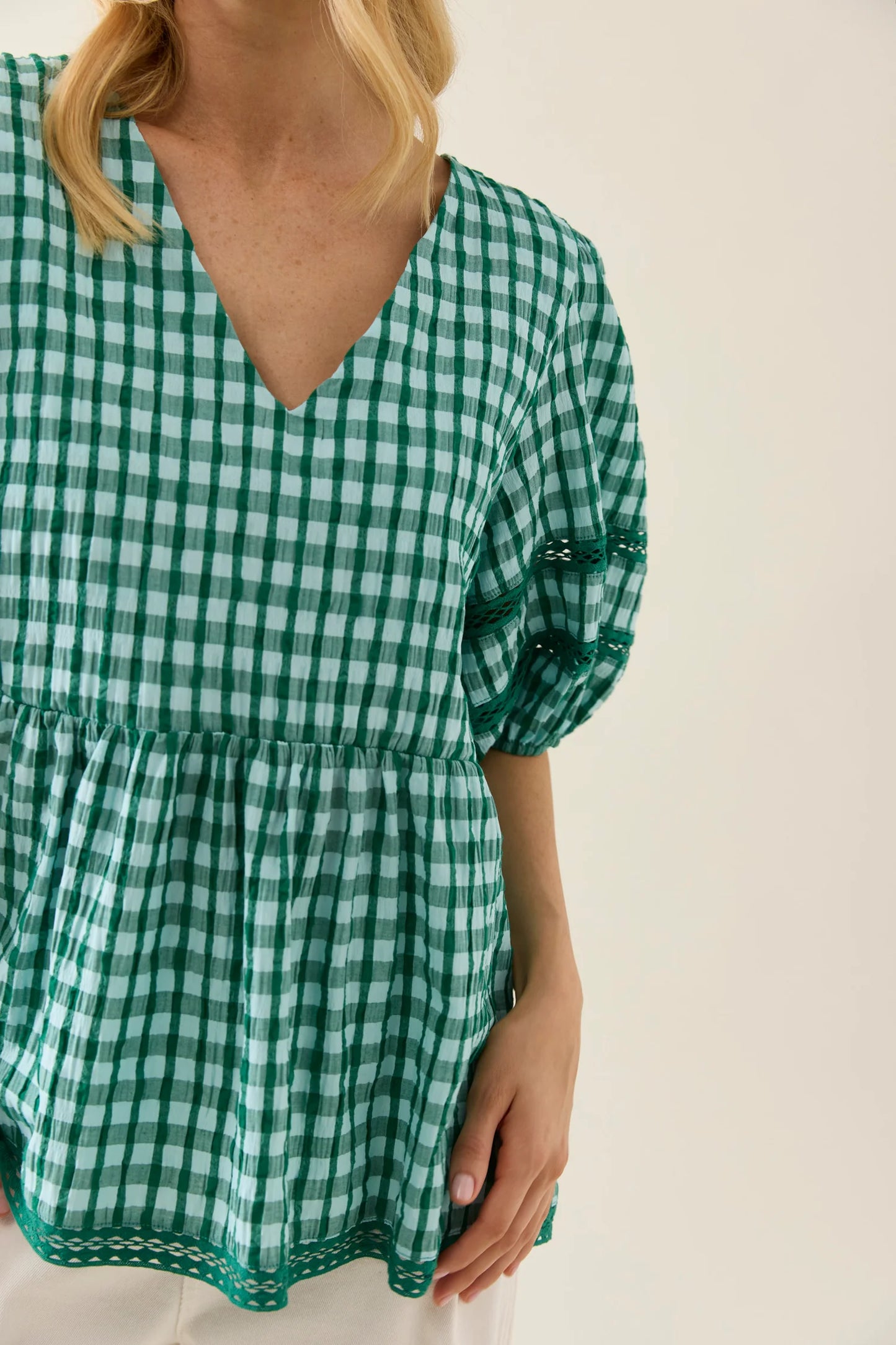 Esther Top