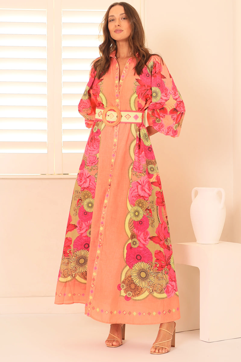 Delilah Maxi