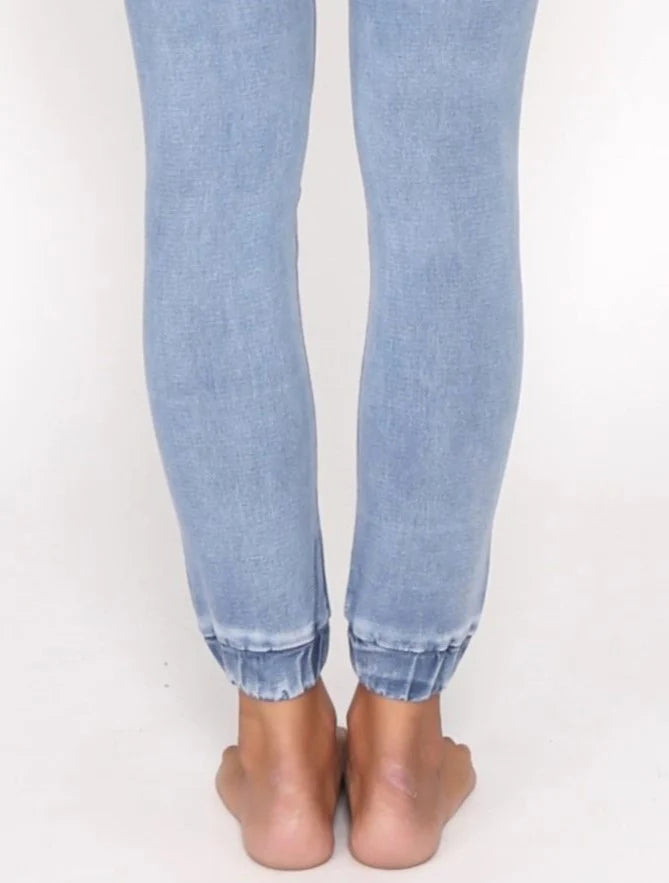 Ariana Denim Rip Jeans