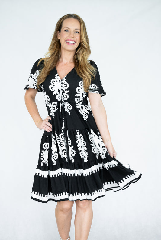 Blooms Dress Black