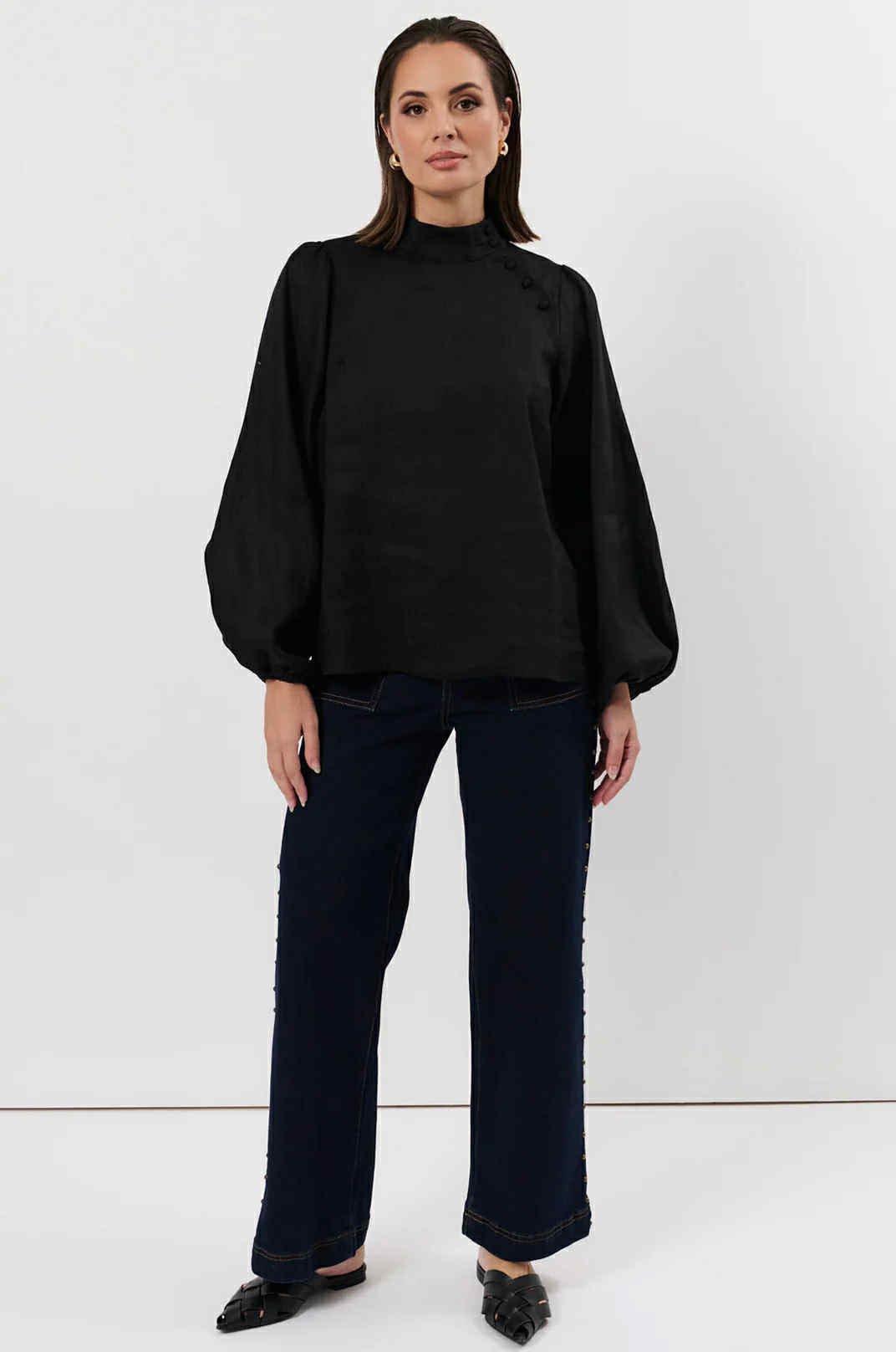 Reign Linen Top