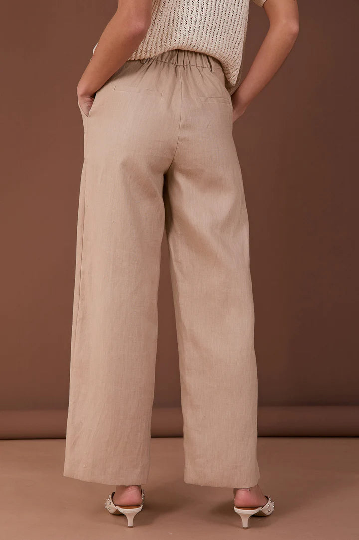 Lulu Pant