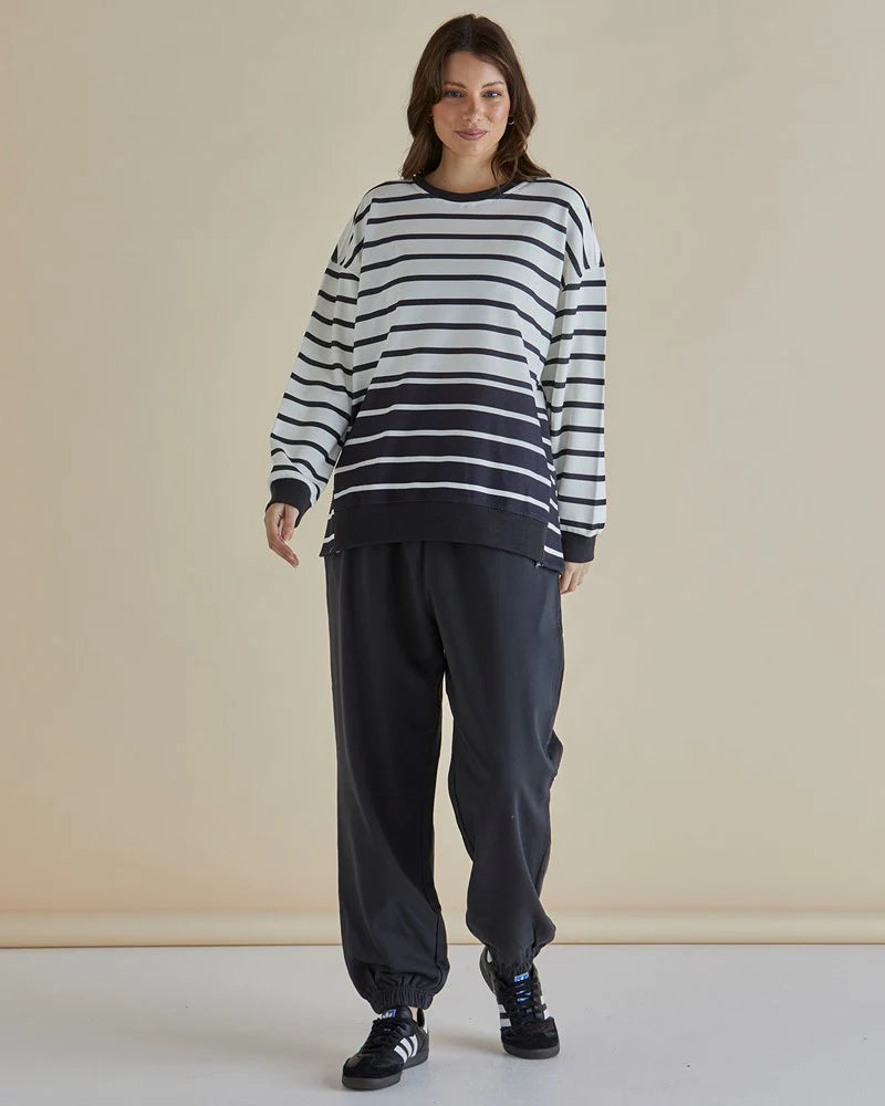 Easy Crew Sweat