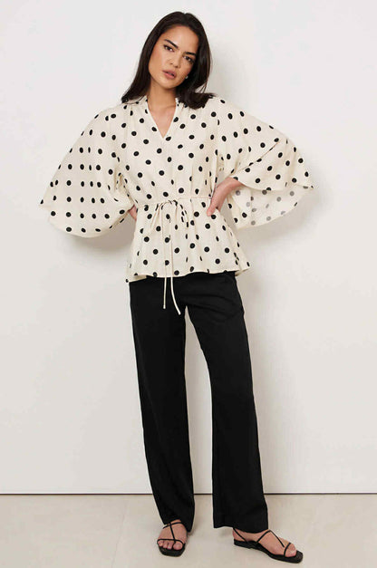 Isobel top